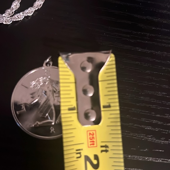 Men’s necklace and charm set - Picture 9 of 9